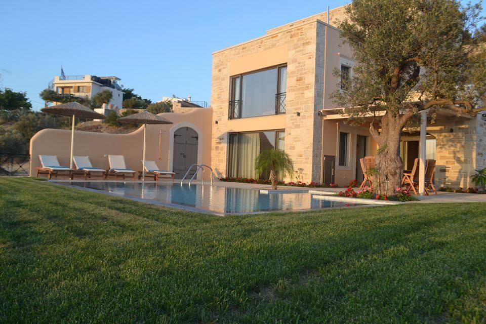 Villa Salla Sívas Exteriör bild